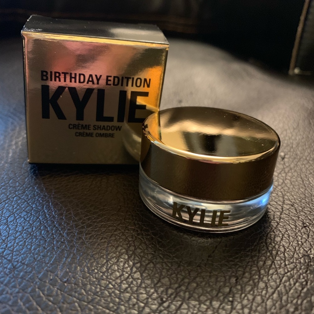 Kylie Cosmetics Creme Shadow Rose Gold